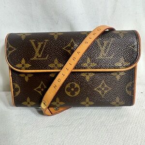 Louis Vuitton Shoulder Bag